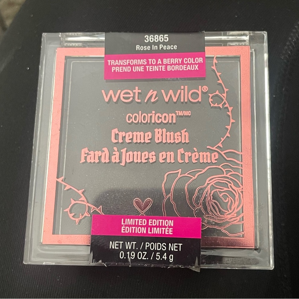 wet n wild Rose In Peace coloricon creme blush limited edition